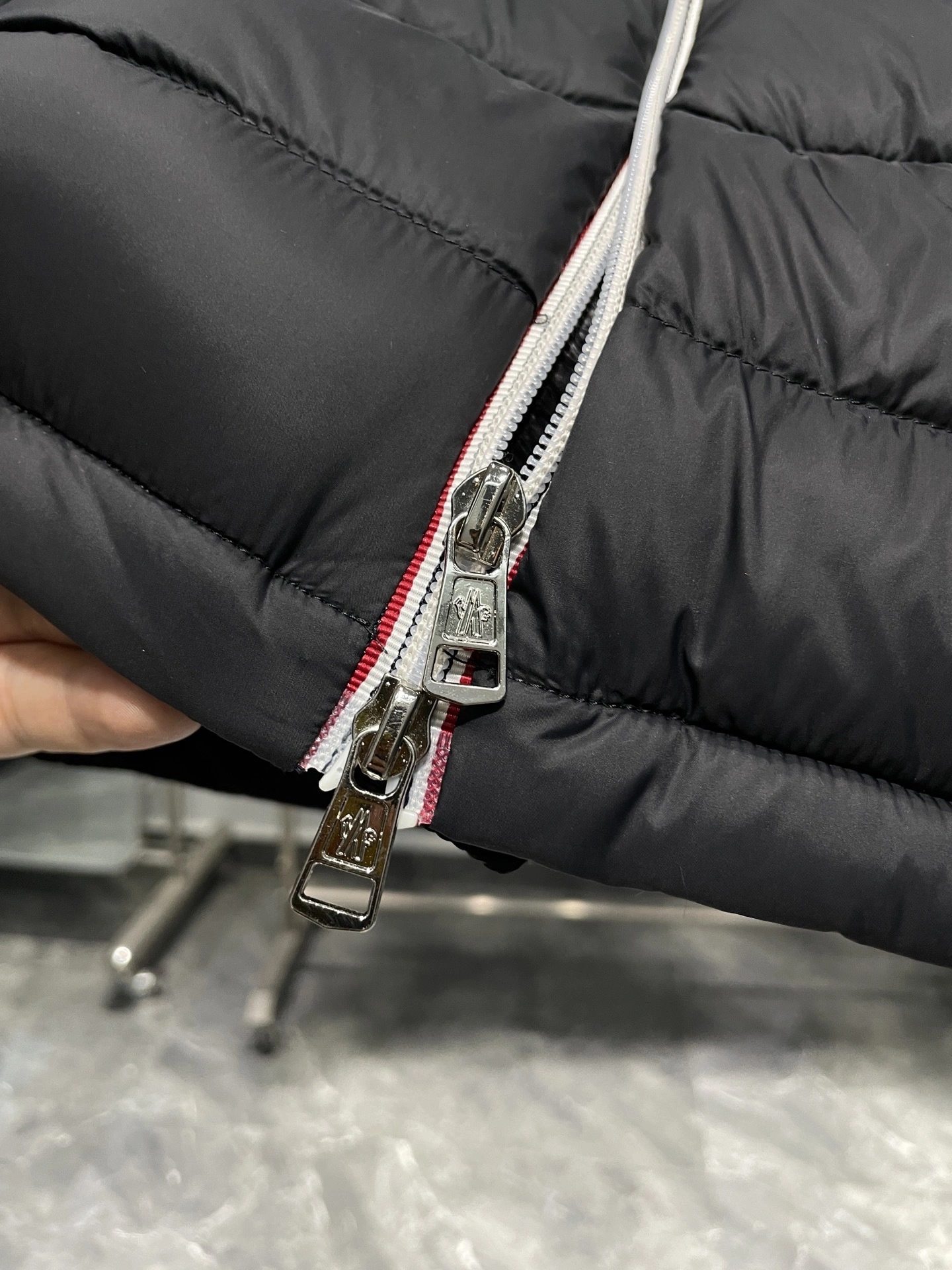 wg.luxury-- 7o9385r Down jacket white duck down nylon 2colour item: E-F000J1308-2